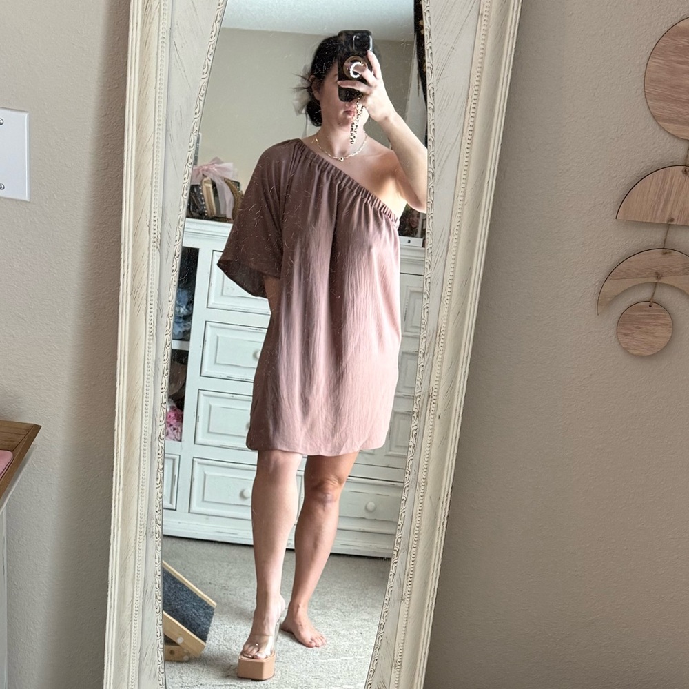 One shoulder Mocha dress with pockets NWT